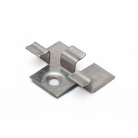 Клипса рядовая 8 мм, зазор 3 мм Клипса рядовая 8 мм, зазор 3 мм